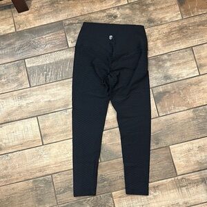 Born primitive women's legging size L